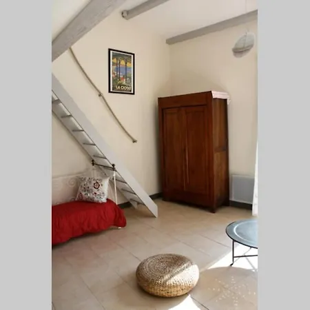 La Bastide De La Garde, Studio Independant Dans Le Parc National Des Calanques * ラシオタ