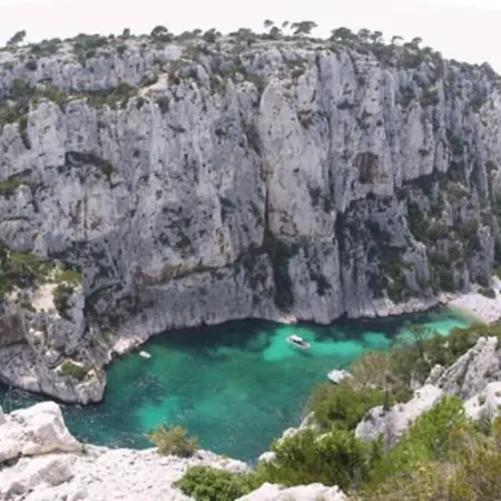 La Bastide De La Garde, Studio Independant Dans Le Parc National Des Calanques *
