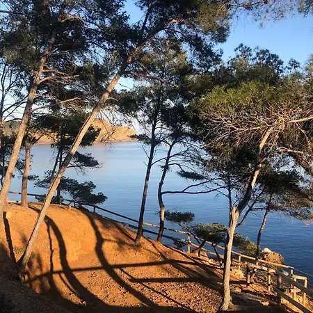 דירה La Bastide De La Garde, Studio Independant Dans Le Parc National Des Calanques לה קיוטאט